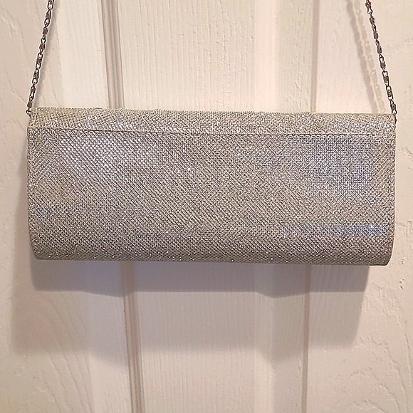 Silver Sparkle Clutch - Picture 3 of 6